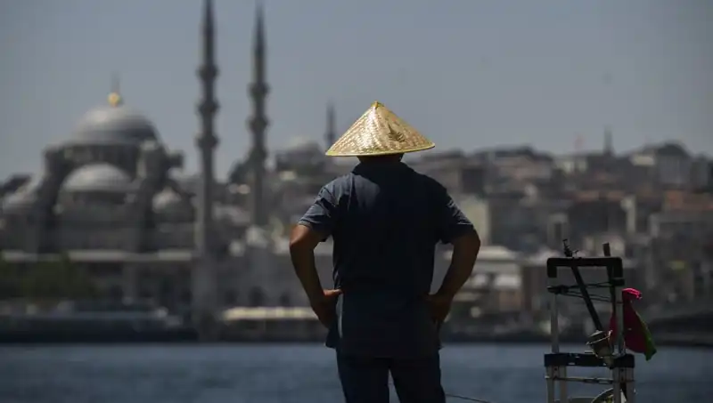 Türkiye'de Tarihin En Sıcak Dördüncü Haziran Ayı: Sıcaklık Gelişmeleri ve Etkileri