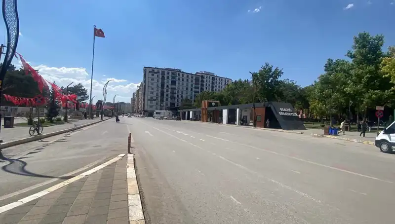 Elazığ'da Sokaklar Neden Boş Kaldı? Yerel Hayat Durma Noktasında