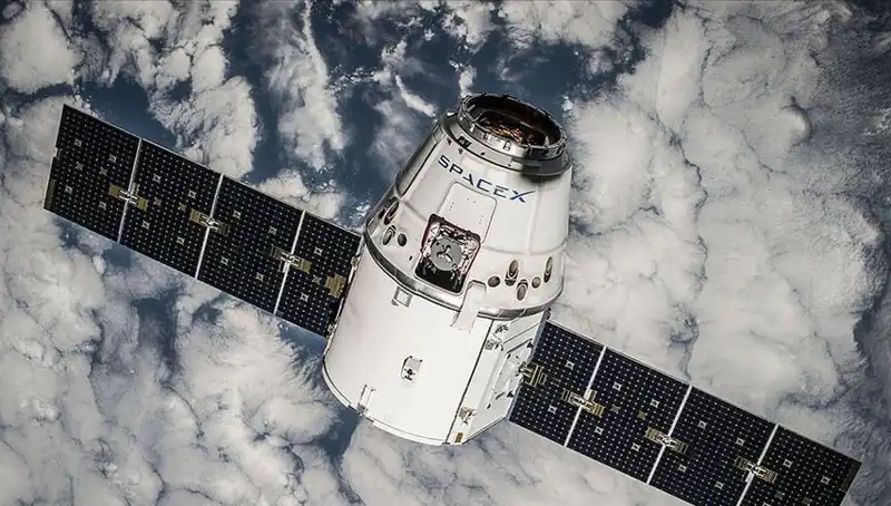 SpaceX, Gizemli Casus Uydu NROL-57’yi Başarıyla Uzaya Fırlattı