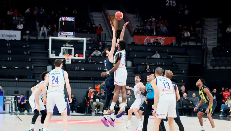 Anadolu Efes-Panathinaikos Maçı: Tarih, Saat ve Detaylar!