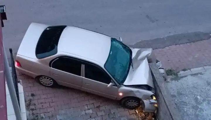 Kontrolü Kaybedip Duvara Çarptı: O Anların Detayları Şok Etti!