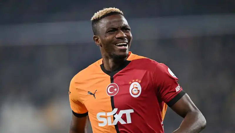 Osimhen Transferinde Şaşırtan Gelişmeler: Napoli ve Galatasaray'ı Şaşırtacak Yeni Kariyer!