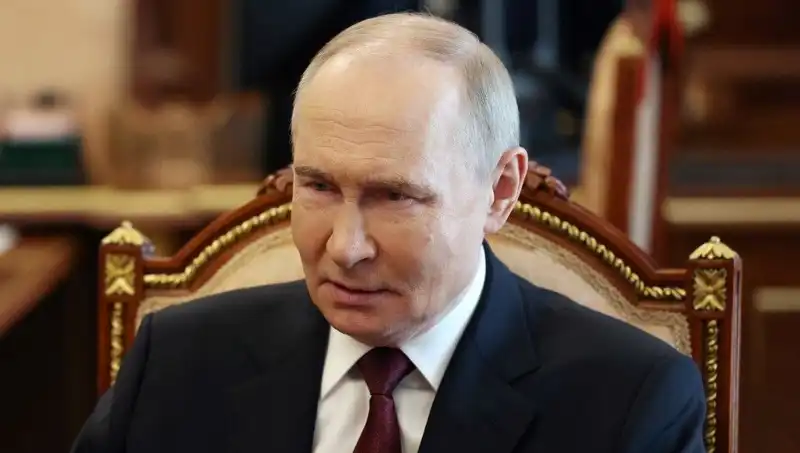 Putin'in İran ile Stratejik Ortaklık Anlaşması: Yeni Dönemin Kapıları Açılıyor