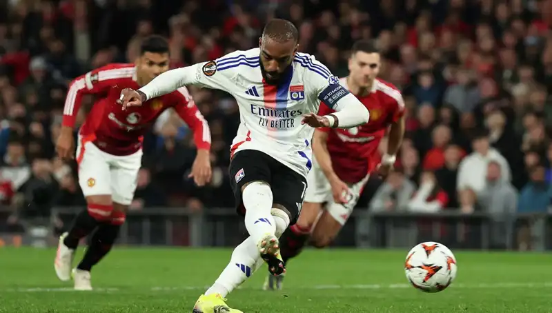 Beşiktaş, Fransa'nın Parlayan Yıldızı İçin Transfer Atağına Geçti!