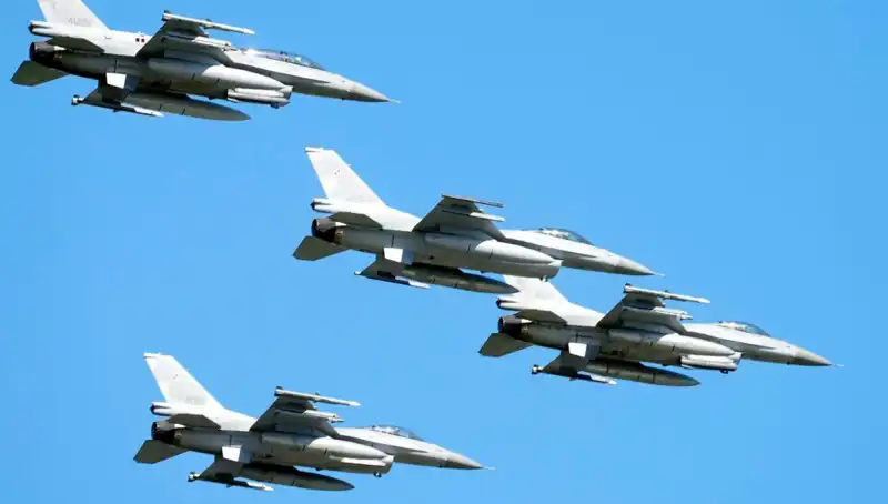 ABD’nin F-16 Planı: Ukraynalı Pilotlar İçin 310 Milyon Dolarlık Eğitim Programı