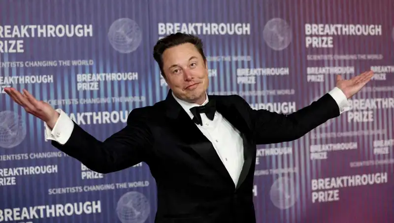 Elon Musk’tan Şaşırtıcı Açıklama: X Yeni Mesajlaşma Uygulaması ile Flört Sitesi Olacak mı?