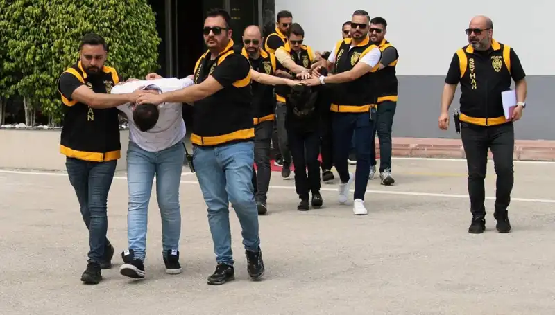 İş Adamı Sevgili Tuzağına Düşerek Zarar Gördü: Detaylar Ortaya Çıktı