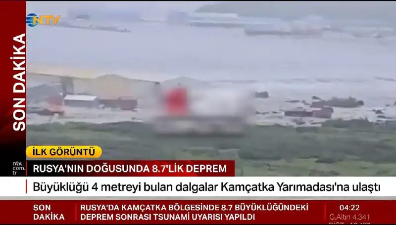 Kamçatka Kıyılarında İlk Tsunami Dalgaları: Doğa ve İnsan Arasındaki Mücadele