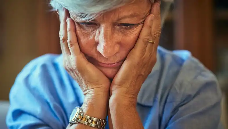 40'lı Yaşlarında Alzheimer'la Tanışan Kadın: Stres Kaynağına Dikkat Edin!