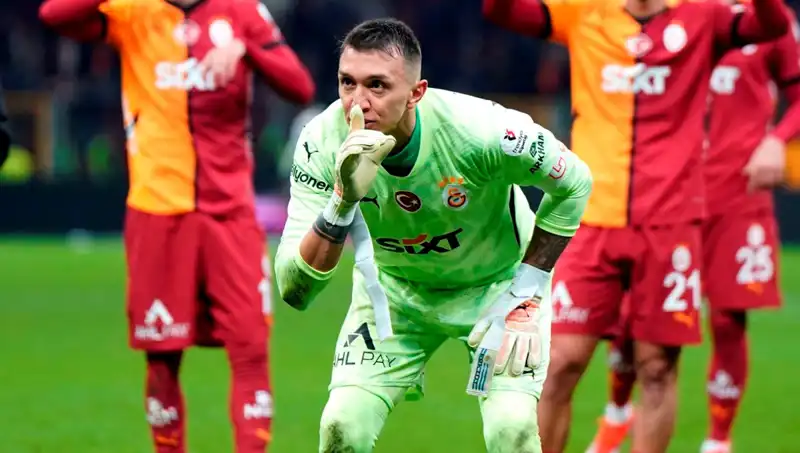 Muslera'nın Yerini Alacak İsim Belli Oluyor: Transferde Son Gelişmeler