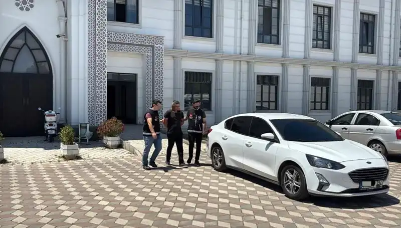 Kocaeli'de Şok Edici Cinayet: Katil Zanlısı Birçok İpuçlarıyla Yakalandı