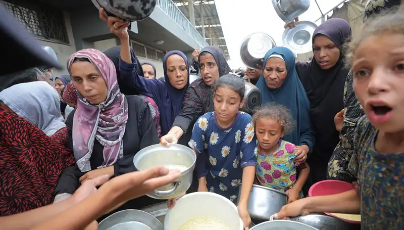Gazze'deki Açlık Krizi: Ölü Sayısı 222'ye Ulaştı, Dünya İsyan Ediyor