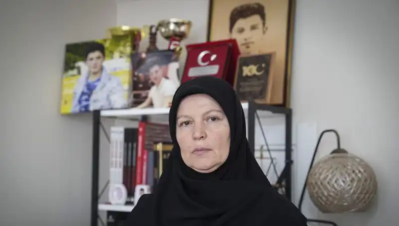 15 Temmuz'un Kahramanı: 16 Yaşında Şehit Olan Mahir Ayabak'ın Annesinin Hikayesi