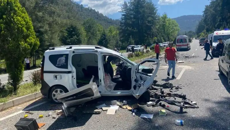 Marmaris’te Feci Kaza: Can Kaybı ve Çok Sayıda Yaralı