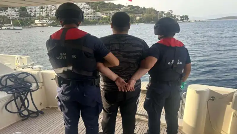 Cinayetten Aranan Casper Çetesi Üyesi Şok Baskınla Yakalandı