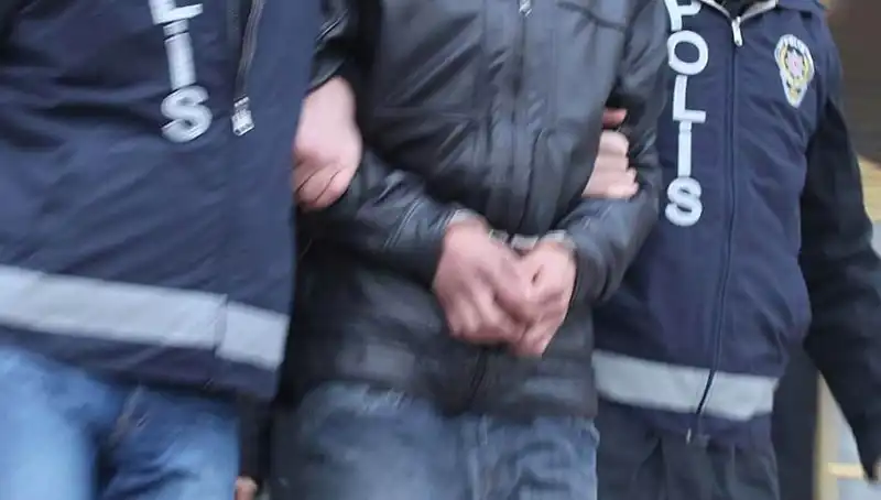 Erzincan'da Uyuşturucu Operasyonunda Beş Kişi Tutuklandı