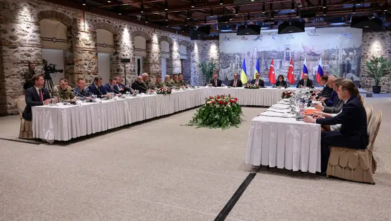 Kremlin’de Ukrayna Krizi: Gelecek Görüşmeler Hakkında Bilgiler Ve Beklentiler