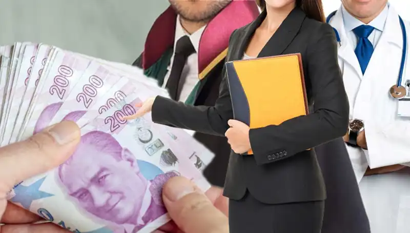 Temmuz Ayında Memur ve Emekliler için Maaş Artışı: En Düşük İkramiye Ne Olacak?